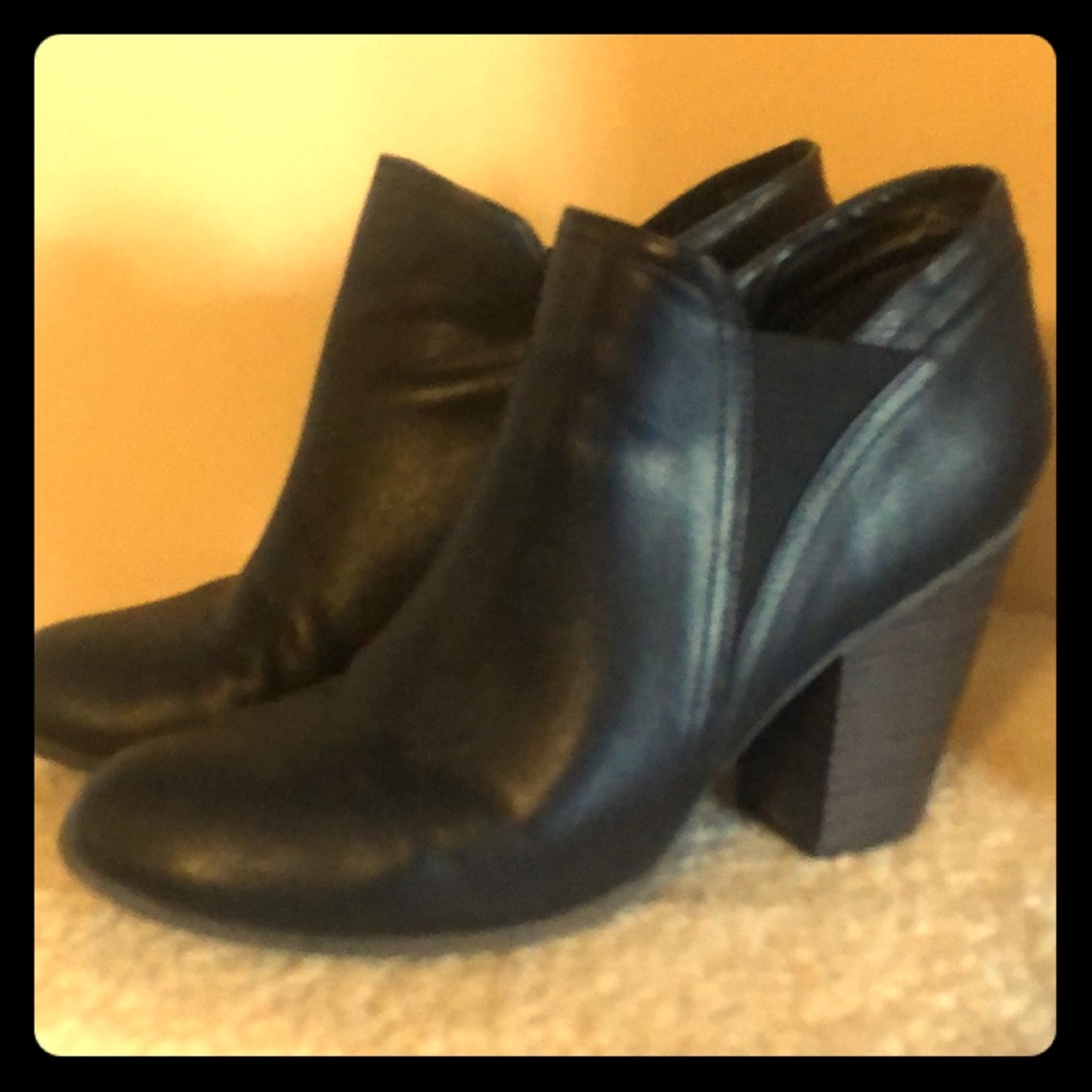 Black ankle booties